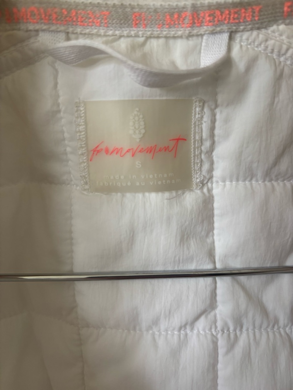 Poppy Packable Puffer - Picture 4 of 12